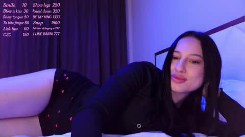 delly_love online show from 11/21/25, 09:57