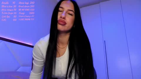 Snapshot of delly_love chatting on 03/12/26, 08:48 delly_love online show from 03/12/26, 08:48