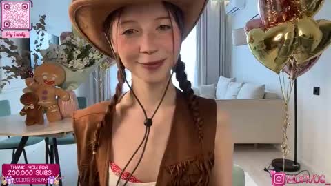 Delora online show from 02/06/26, 08:51