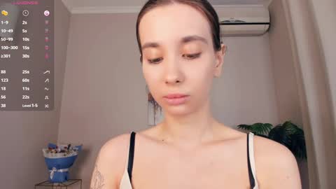 Snapshot of deloresschiller chatting on 04/15/26, 01:07 Eliza online show from 04/15/26, 01:07