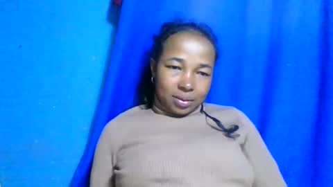Snapshot of delphin774164 chatting on 07/04/26, 05:41 delphin774164 online show from 07/04/26, 05:41
