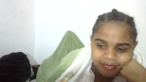 delphine online show from 07/05/26, 04:52