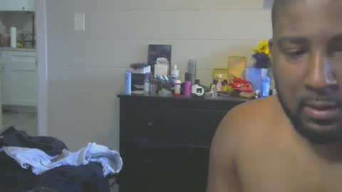 delta7012 online show from 02/11/25, 02:46