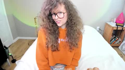 Deluge Duvall  online show from 10/23/25, 08:51