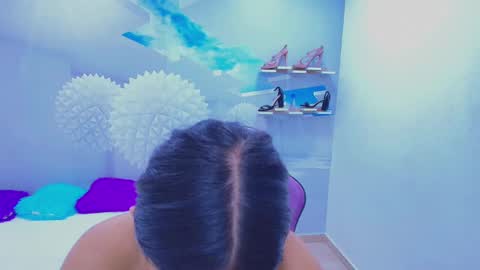 DEMI online show from 11/10/25, 12:37