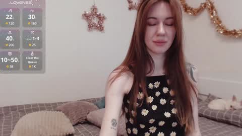 Snapshot of demiamour chatting on 01/14/25, 01:28 Demi. not your babybabebb and other shit online show from 01/14/25, 01:28