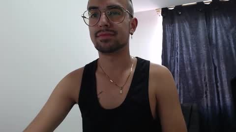 demian_val_4 online show from 02/06/25, 06:24