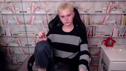 Snapshot of demianenglen chatting on 01/16/25, 10:02 demianenglen online show from 01/16/25, 10:02