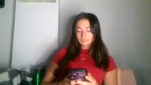 Snapshot of demiibear chatting on 06/21/26, 12:46 Demi online show from 06/21/26, 12:46