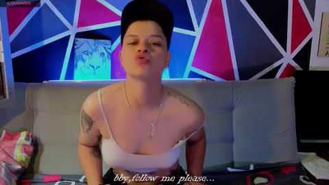 DEMI online show from 10/23/25, 01:32