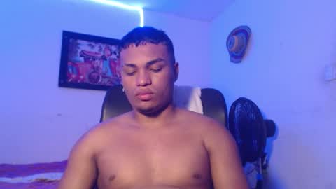 Snapshot of demol_latin chatting on 09/17/25, 11:50 MASTER DAV online show from 09/17/25, 11:50