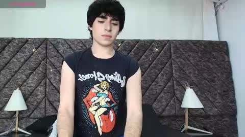 Snapshot of demon_foxx chatting on 05/11/26, 12:55 online show from 05/11/26, 12:55
