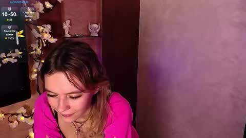 Katrine online show from 11/20/25, 07:35