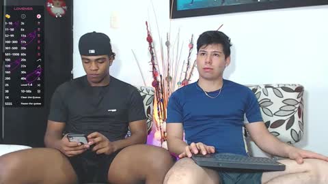 Snapshot of demond_333 chatting on 12/18/25, 03:56 DEMOND online show from 12/18/25, 03:56