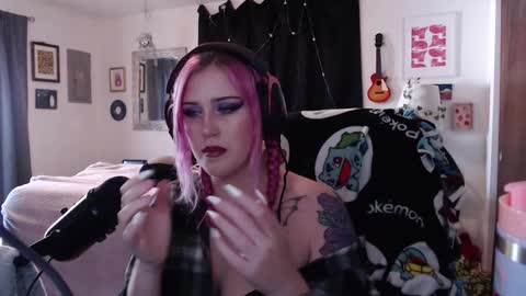 Demoness Mina online show from 03/11/25, 09:15