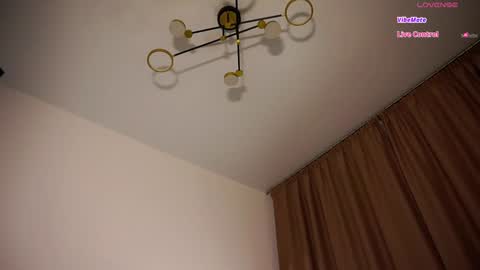 Snapshot of demoninangel chatting on 12/27/24, 04:15 Dave19  online show from 12/27/24, 04:15