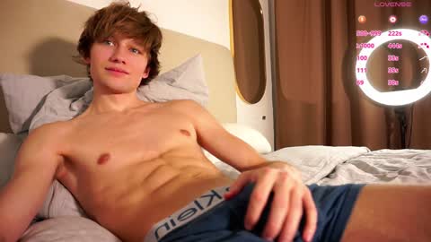 Snapshot of demoninangel chatting on 01/18/25, 01:52 Dave19  online show from 01/18/25, 01:52