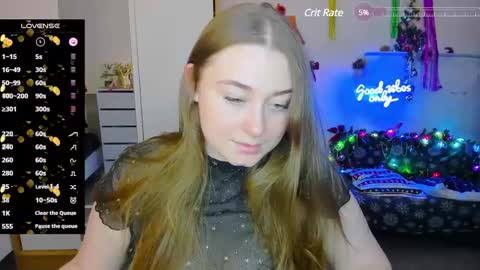 Snapshot of demure_soul chatting on 12/24/24, 02:54 Sophie online show from 12/24/24, 02:54
