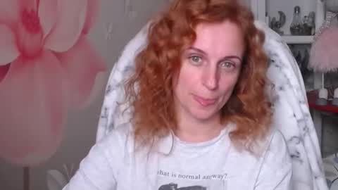 Snapshot of denhiey_here chatting on 11/11/25, 07:58 denhiey online show from 11/11/25, 07:58