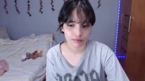 Snapshot of deni_bloom chatting on 01/01/25, 06:05 Denisse schedule Monday to Friday 1300-1900 mexican time Saturday-maybe it could be a surprise IDEPENDENT MODEL online show from 01/01/25, 06:05