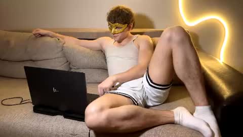Snapshot of deniel_horny chatting on 06/21/26, 05:26 Deni online show from 06/21/26, 05:26