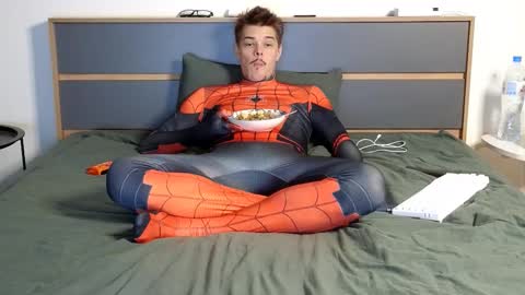 Denis online show from 11/18/25, 07:13