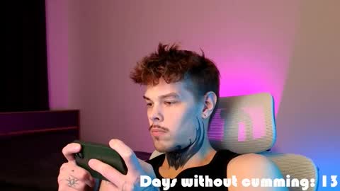 Snapshot of denis_here chatting on 03/12/26, 03:18 Denis online show from 03/12/26, 03:18