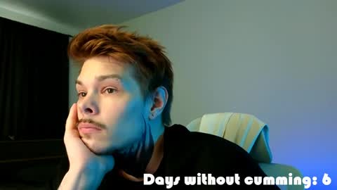 Snapshot of denis_here chatting on 04/10/26, 09:58 Denis online show from 04/10/26, 09:58