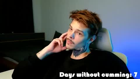 Snapshot of denis_here chatting on 04/12/26, 02:05 Denis online show from 04/12/26, 02:05