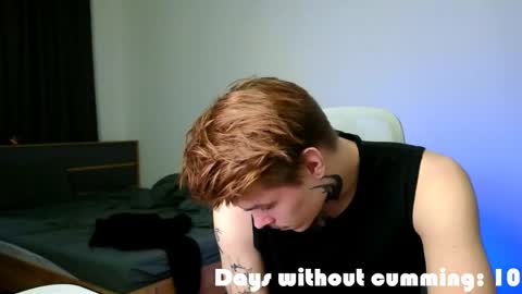 Snapshot of denis_here chatting on 04/14/26, 03:18 Denis online show from 04/14/26, 03:18