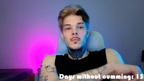 Snapshot of denis_here chatting on 04/18/26, 08:07 Denis online show from 04/18/26, 08:07