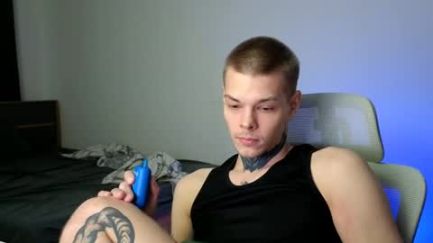 Snapshot of denis_here chatting on 05/25/26, 05:08 Denis online show from 05/25/26, 05:08