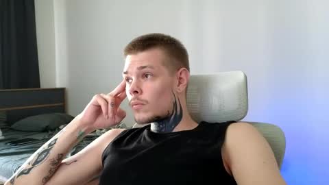 Snapshot of denis_here chatting on 06/06/26, 04:50 Denis online show from 06/06/26, 04:50