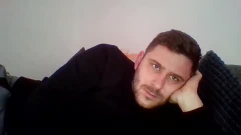 denisdf94 online show from 12/15/25, 12:42