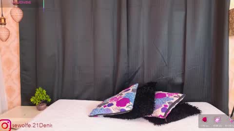 Denisse online show from 10/18/25, 12:28