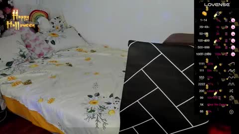   ----  ---- online show from 10/26/25, 08:04