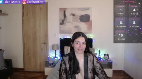 Snapshot of denissetits chatting on 03/06/25, 08:16    online show from 03/06/25, 08:16