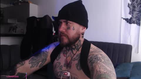 Snapshot of denjig chatting on 02/16/26, 06:26 Oliver online show from 02/16/26, 06:26