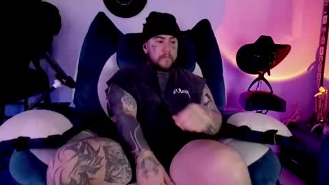 Snapshot of denjig chatting on 02/27/26, 02:55 Oliver online show from 02/27/26, 02:55