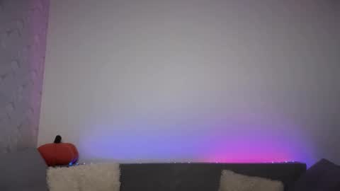 Den online show from 09/23/25, 08:39