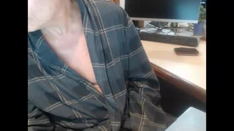 Den  Jet online show from 02/07/26, 10:41