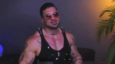 dennis_cox_ online show from 11/30/25, 12:03