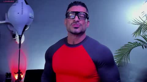 dennis_cox_ online show from 01/12/26, 08:47