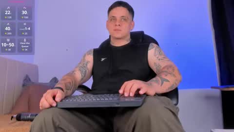 dennis munera online show from 11/01/25, 10:17