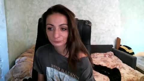 Snapshot of dennisxcarol chatting on 03/23/26, 07:23 DennisXCarol online show from 03/23/26, 07:23