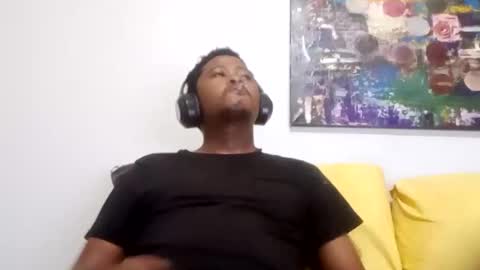 Snapshot of dentzo chatting on 03/08/26, 10:57 mastER blACK online show from 03/08/26, 10:57