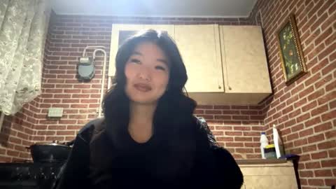 Emma online show from 02/12/26, 02:12