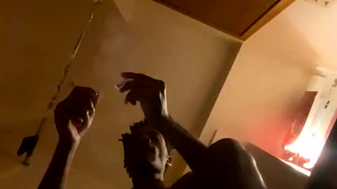 Snapshot of denzel_king3 chatting on 12/16/25, 07:30 Denzel King3 online show from 12/16/25, 07:30