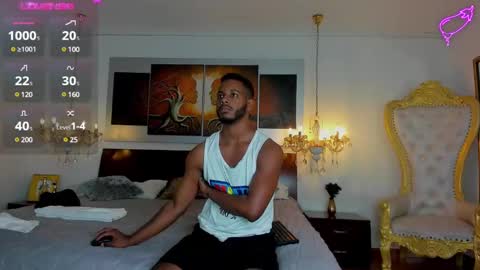 Snapshot of dereckandjake chatting on 12/02/24, 12:07 Dereck and Jake online show from 12/02/24, 12:07