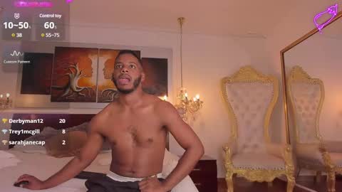 Snapshot of dereckandjake chatting on 12/07/24, 01:07 Dereck and Jake online show from 12/07/24, 01:07